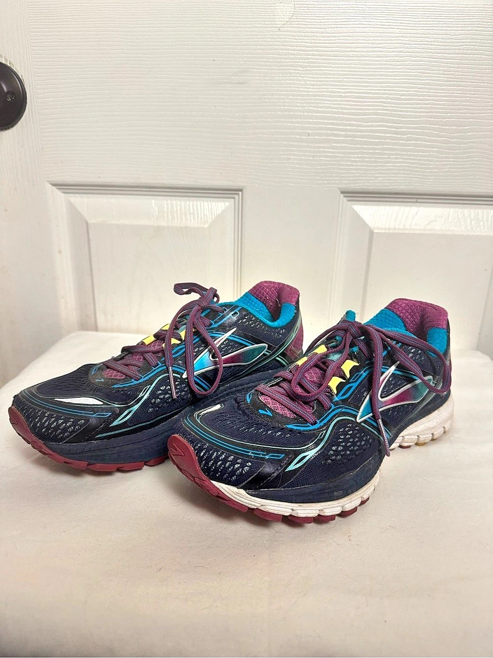 Brooks Ghost 9 Women's Athletic Shoes Black & Purple